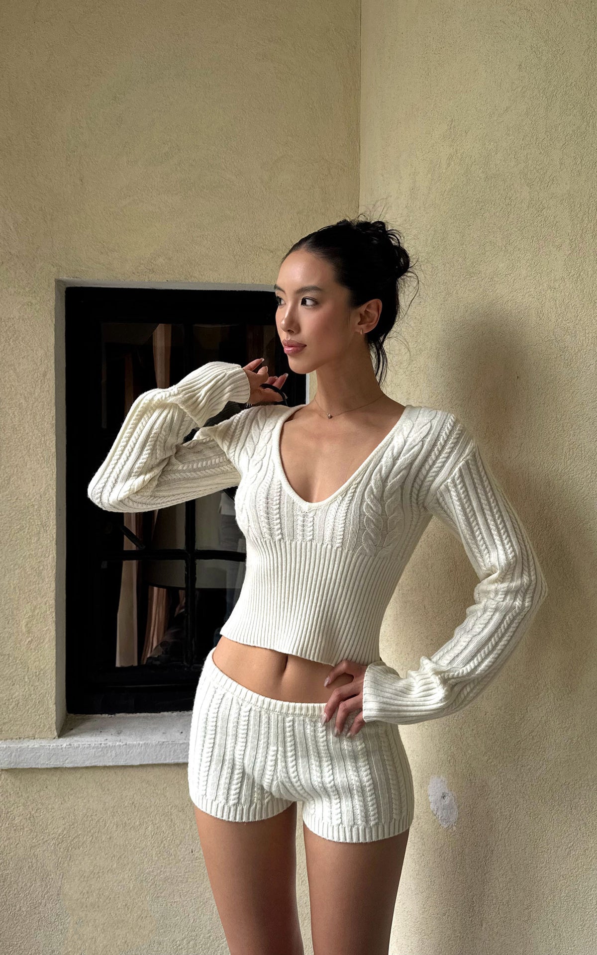 ROVENTE Plunging V-Neck Cable-Knit Sweater &amp; Mini Shorts Set with Ribbed Waist
