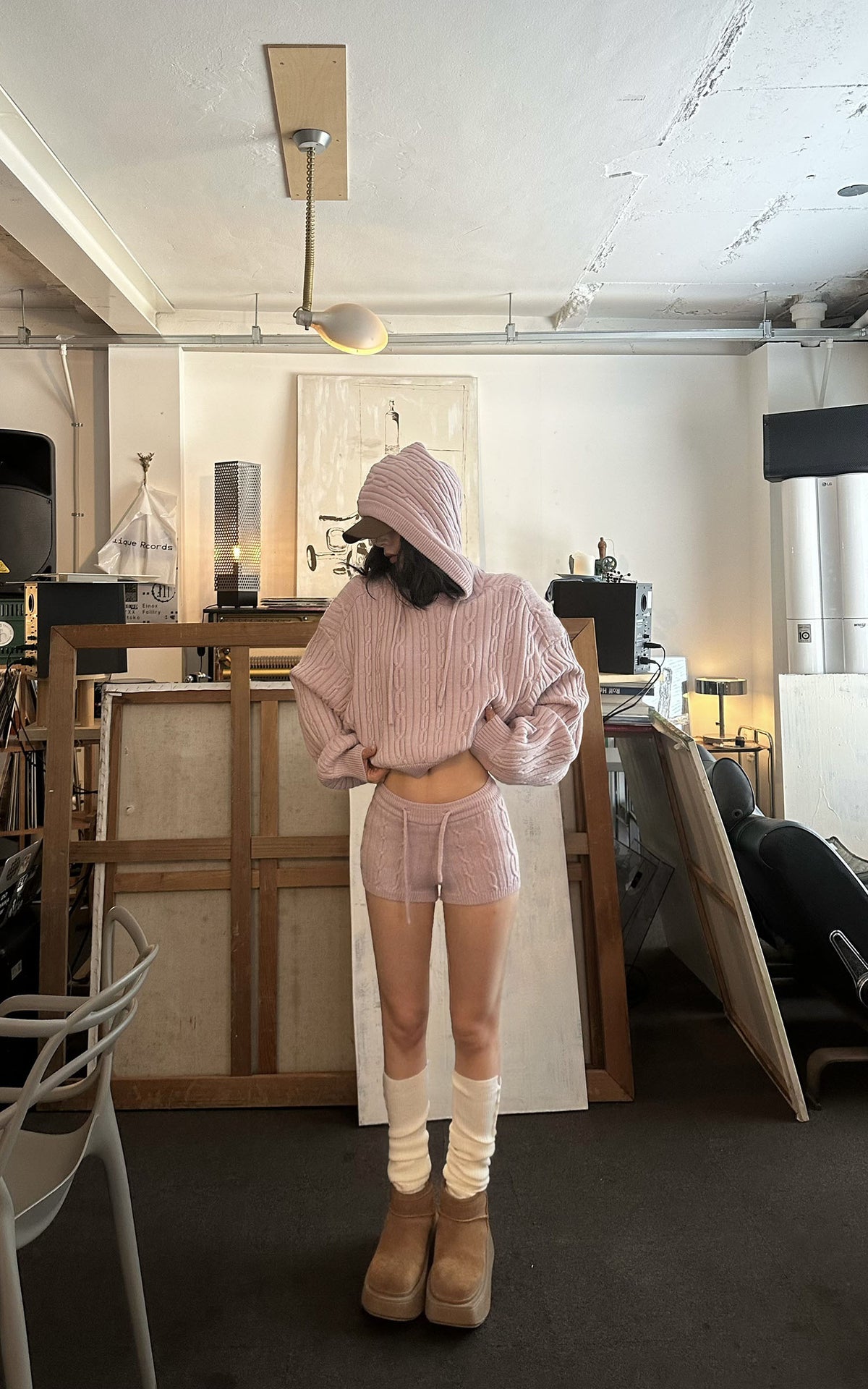WARDEN EDGE Dusty Pink Cable Knit Hooded Sweater and Shorts Set