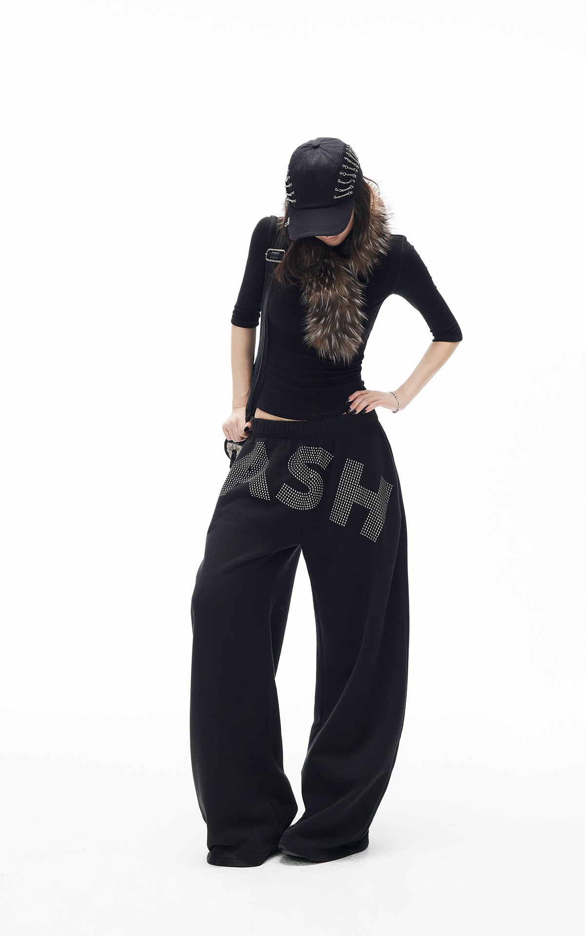 IAMXIAA Rhinestone Logo Wide-Leg Sweatpants