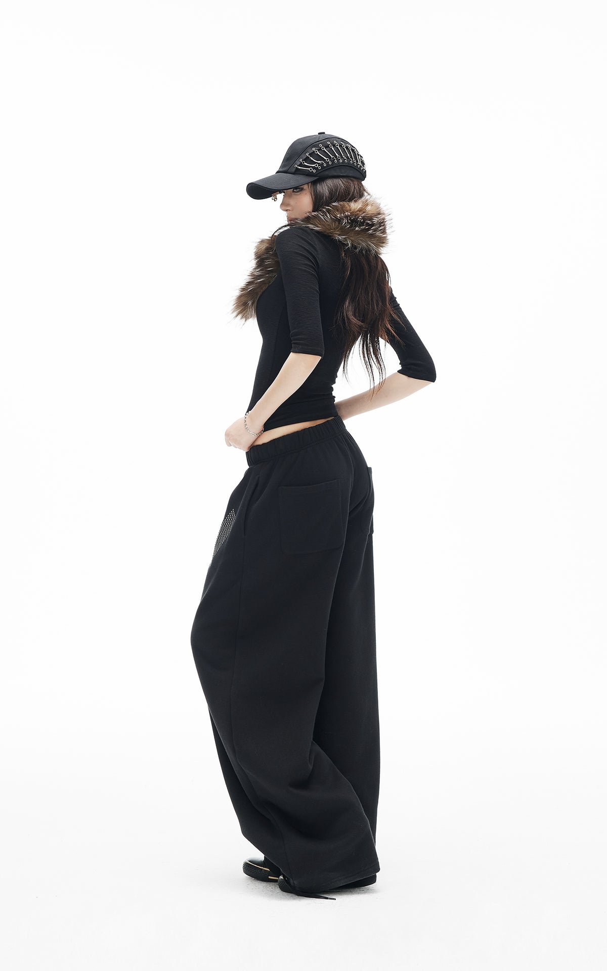 IAMXIAA Rhinestone Logo Wide-Leg Sweatpants