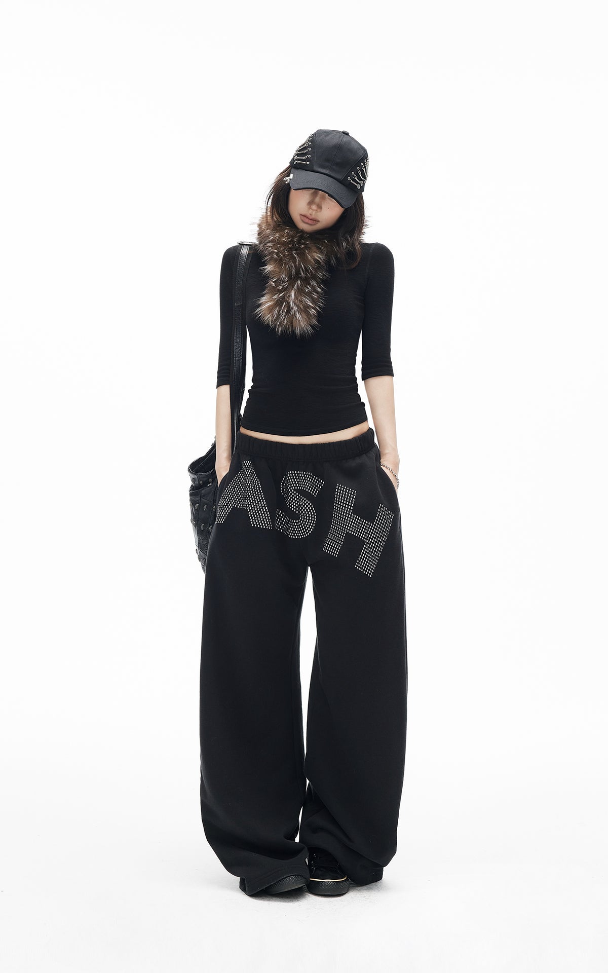 IAMXIAA Rhinestone Logo Wide-Leg Sweatpants