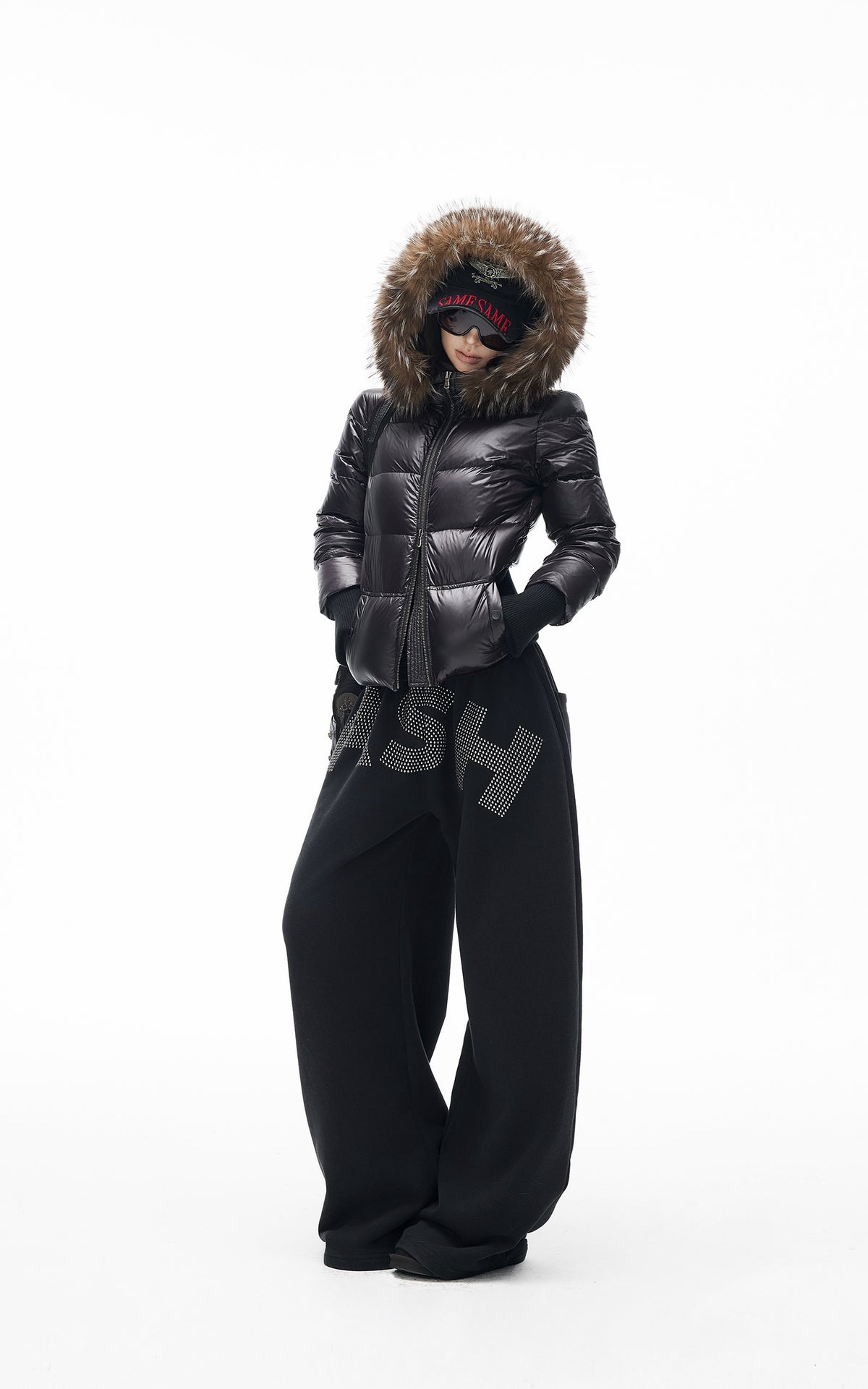 IAMXIAA Rhinestone Logo Wide-Leg Sweatpants