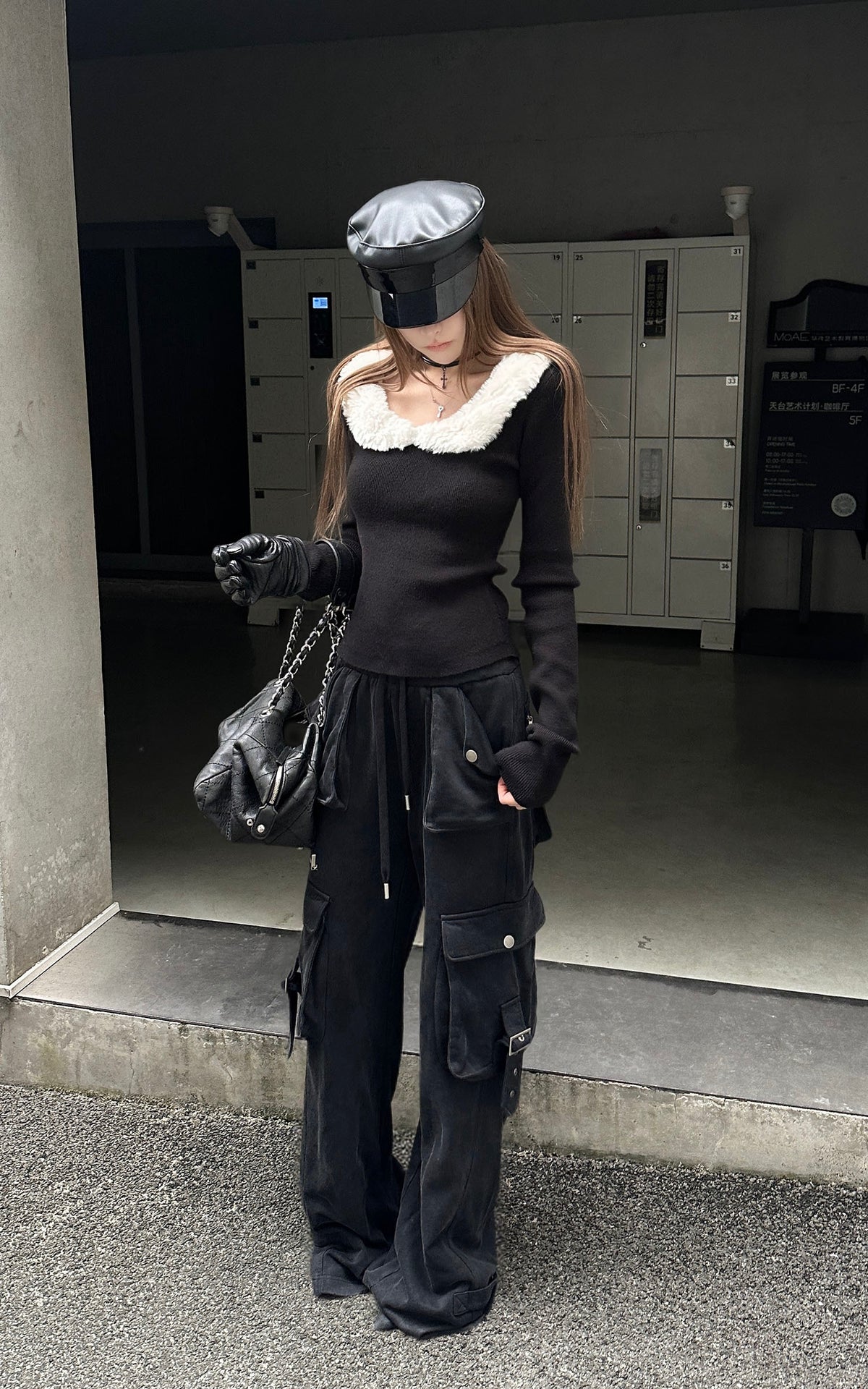 Rase le sol Multi-Pocket Utility Wide-Leg Cargo Pants