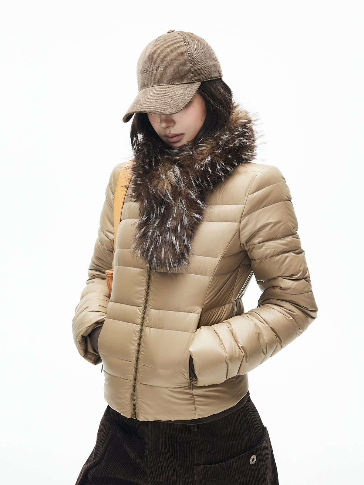 IAMXIAA Faux Fur Statement Scarf with Fluffy Texture