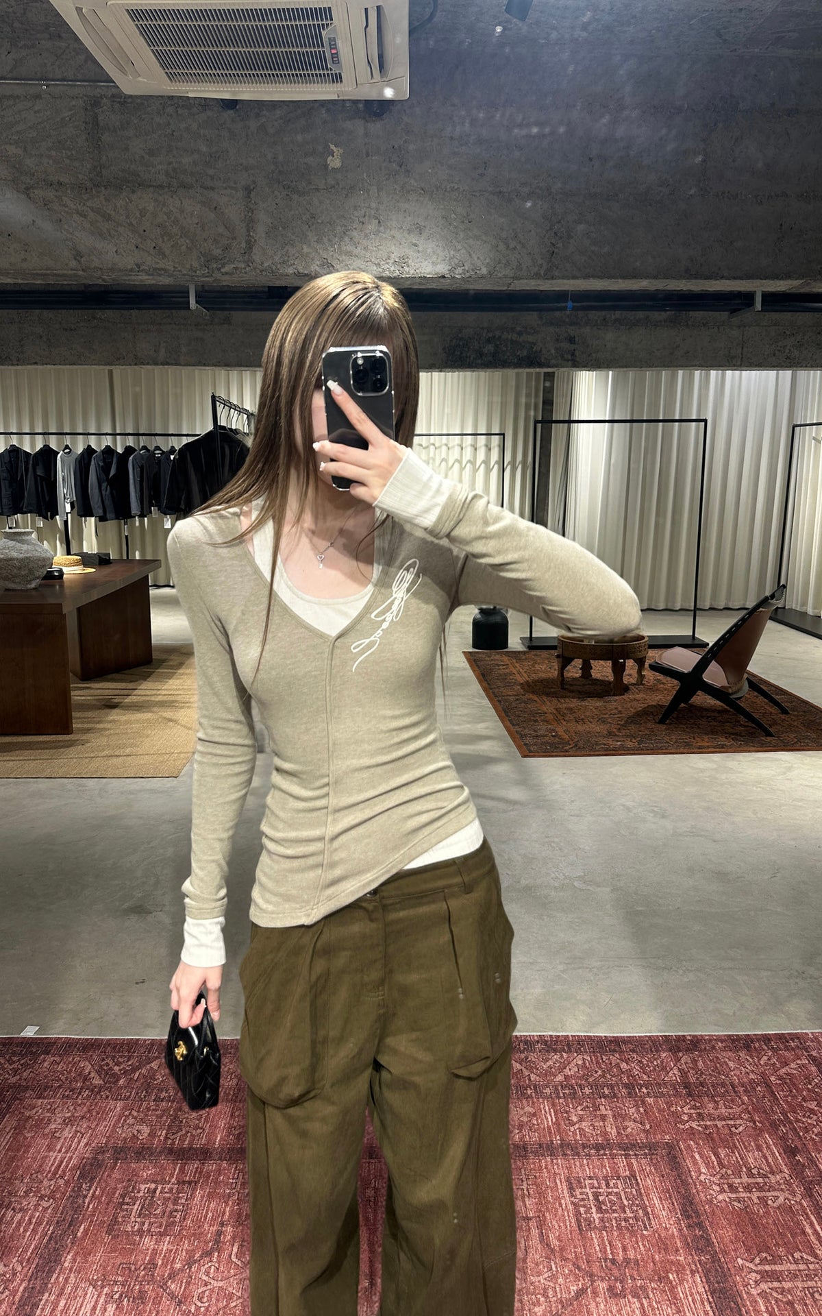 Rase le sol Asymmetric Layered Two-Piece Long Sleeve Top