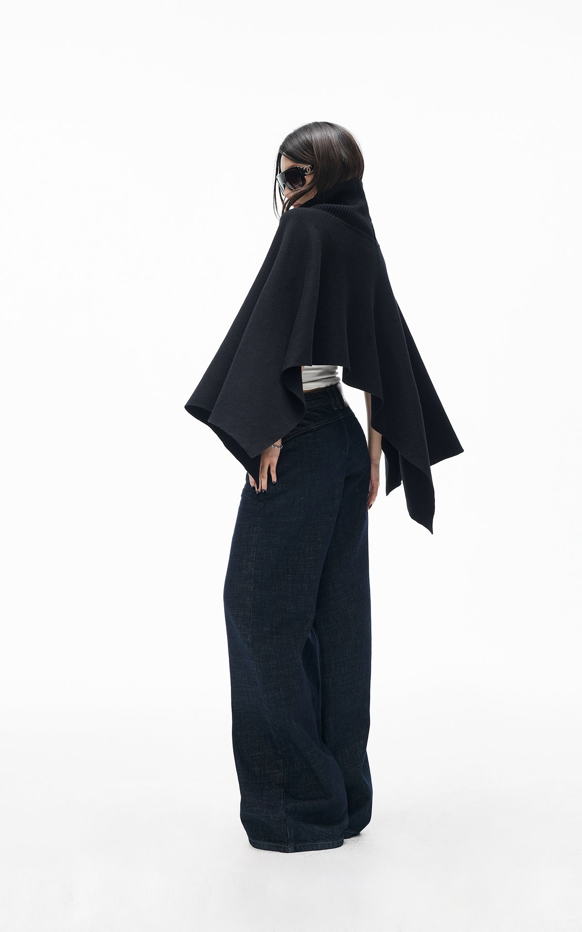 IAMXIAA Asymmetric Turtleneck Knit Cape Poncho