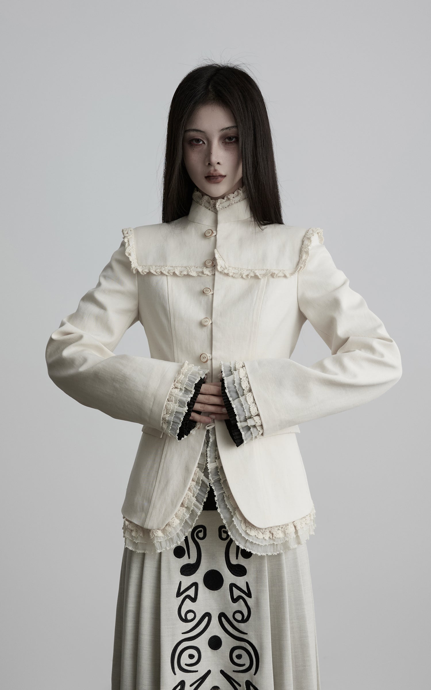 DOINDULGE Lace-Trim High-Neck Fitted Jacket