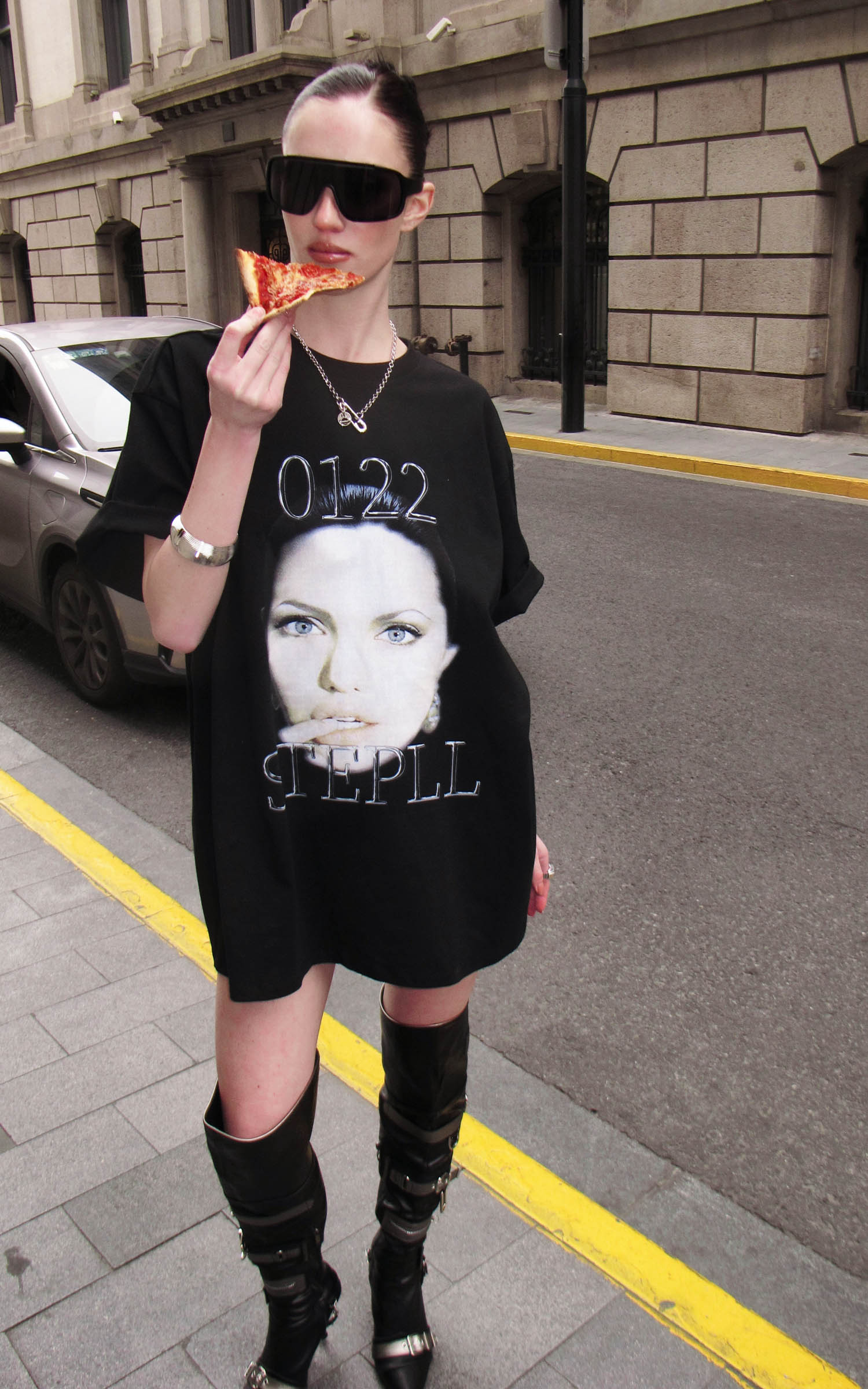 0122stepll Graphic Face Oversized T-Shirt
