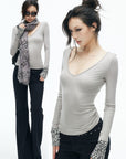 IAMXIAA Leopard Cuff Deep V-Neck Fitted Long Sleeve Top