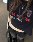 Rase le sol Amor Fati Cropped Graphic T-Shirt