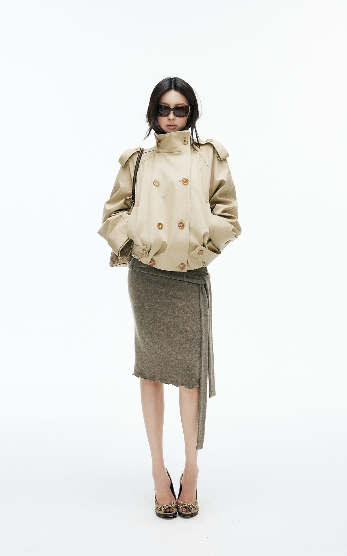 IAMXIAA High-Neck Cropped Balloon Trench Jacke
