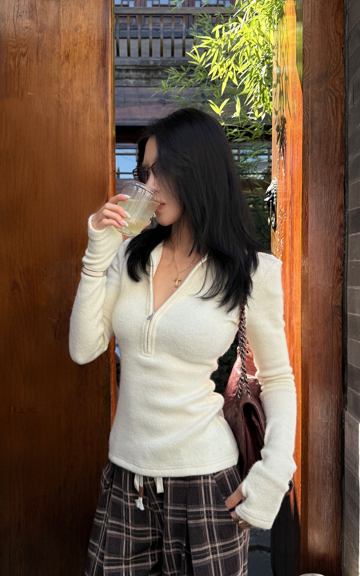 Hydrae Fitted Half-Zip Knit Top with Thumbholes