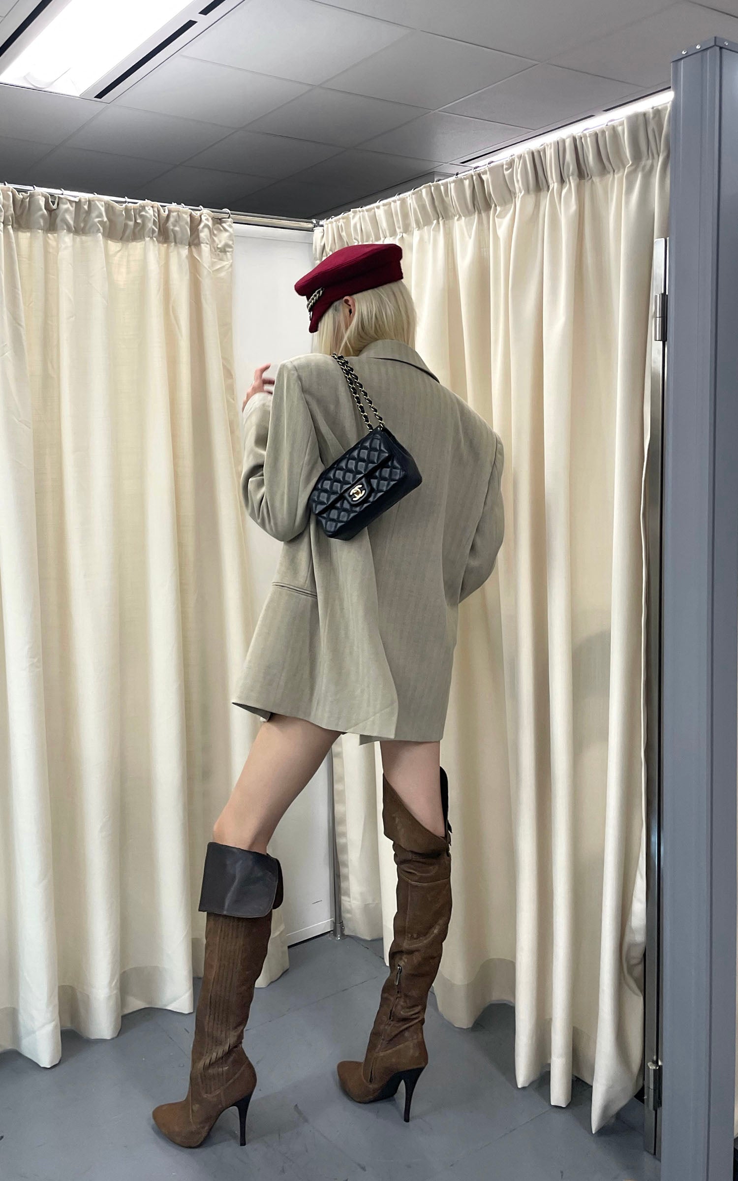 Rase le sol Layered Cuff Oversized Double-Breasted Blazer