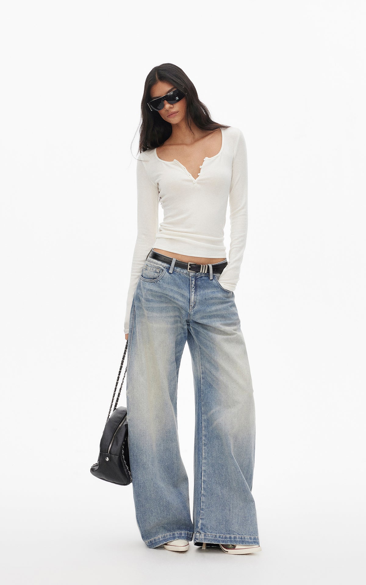 0122stepll Scoop Neck Button-Front Slim-Fit Long Sleeve T-Shirt