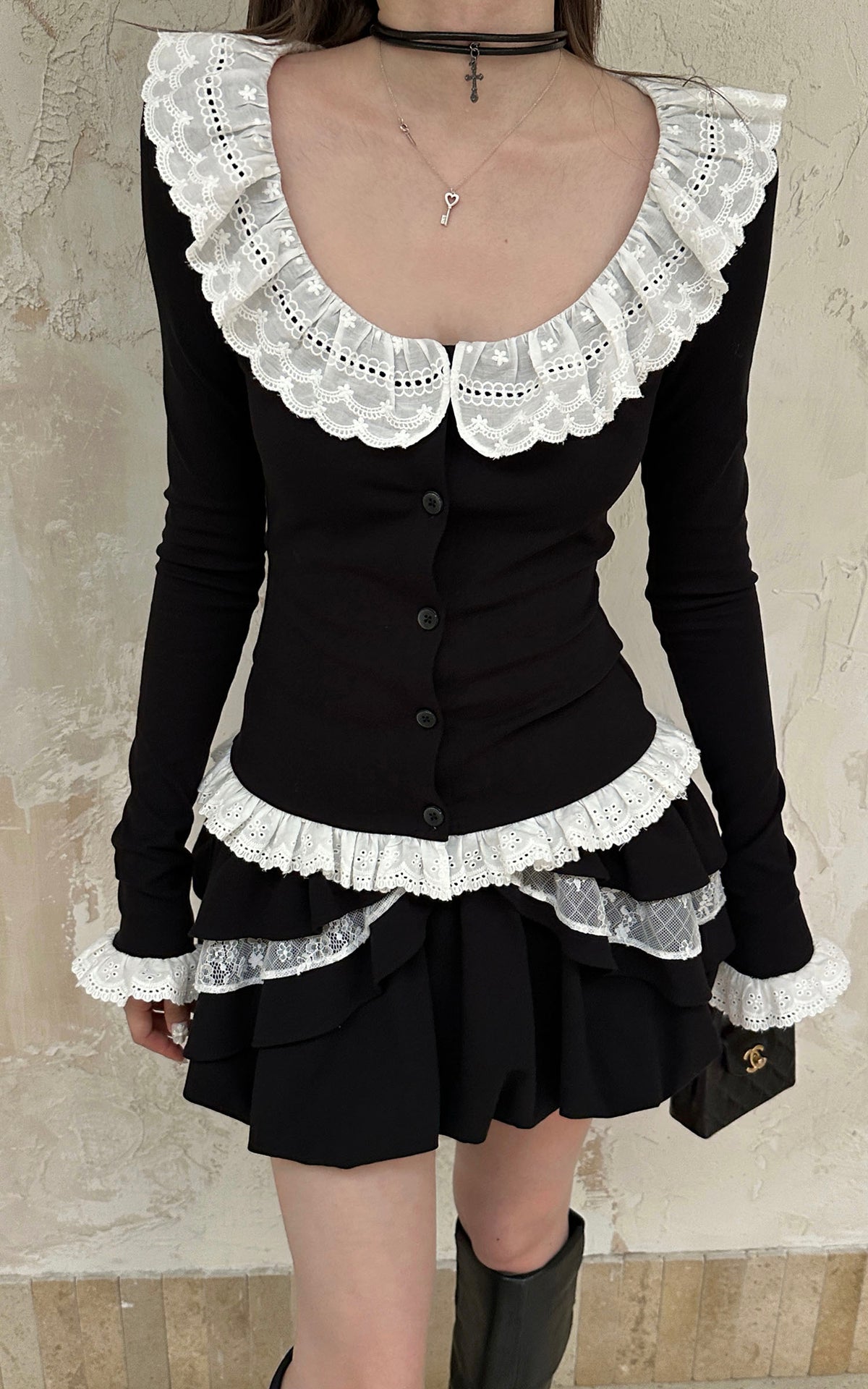 Rase le sol Romantic Lace Ruffle Long Sleeve Top &amp; Layered Mini Skirt Set