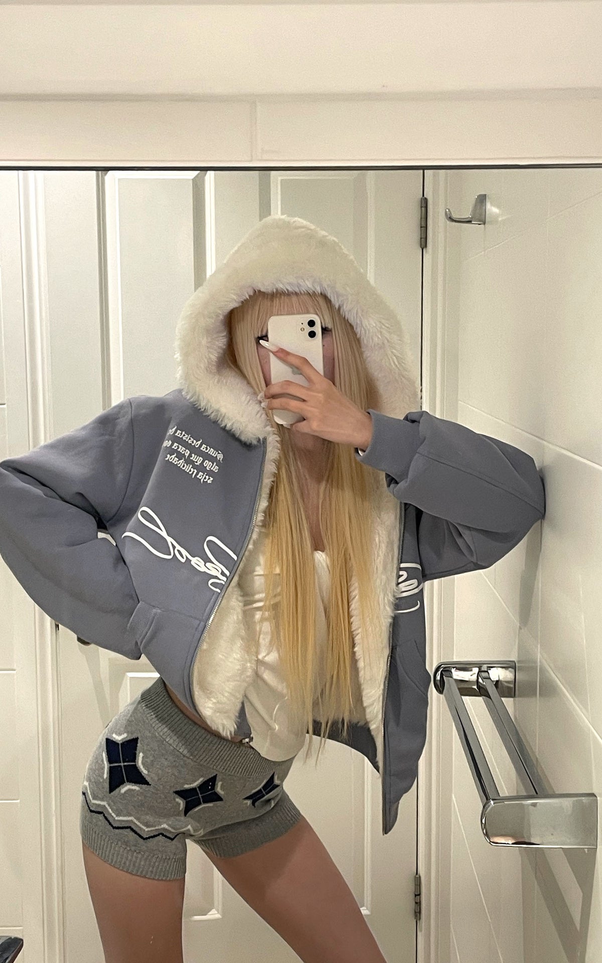 Rase le sol Reversible Faux Fur Hooded Zip Jacket