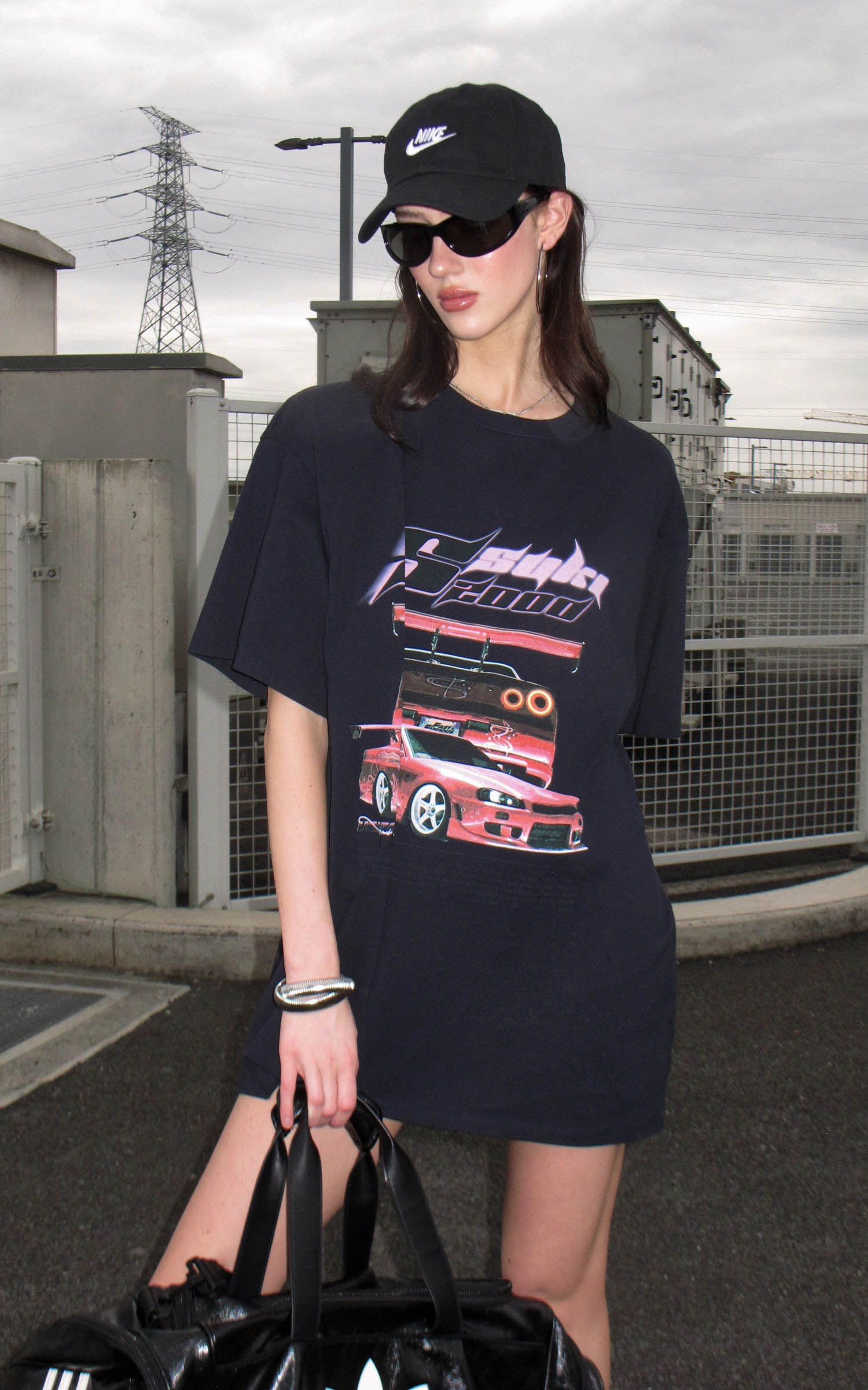 0122stepll スキ2000オーバーサイズグラフィックTシャツ