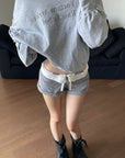 Rase le sol Fortune Arrives Raw Edge Off-Shoulder Oversized Long Sleeve Sweatshirt