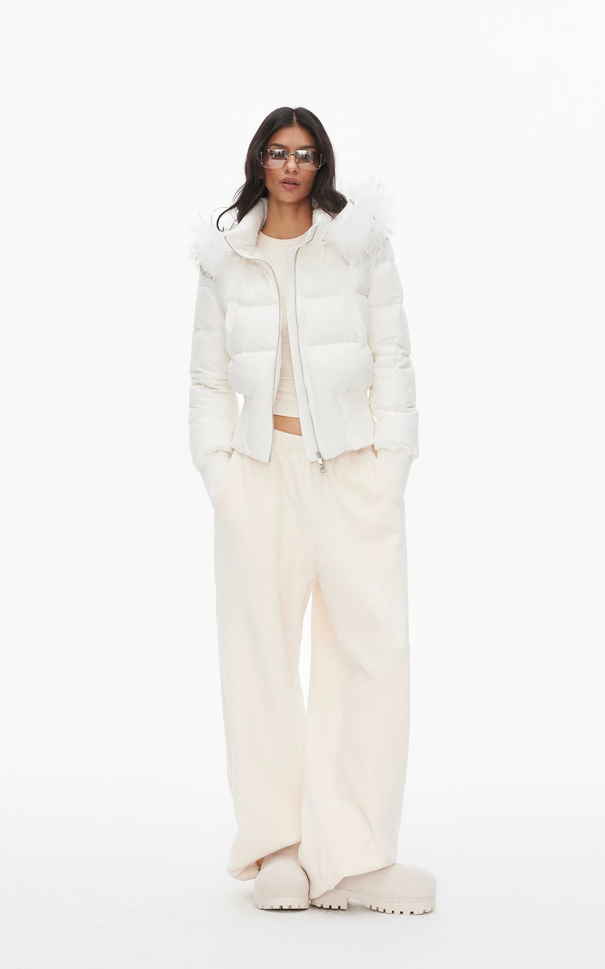 0122stepll Ensemble trois pièces : veste zippée en polaire, t-shirt ajusté et pantalon large