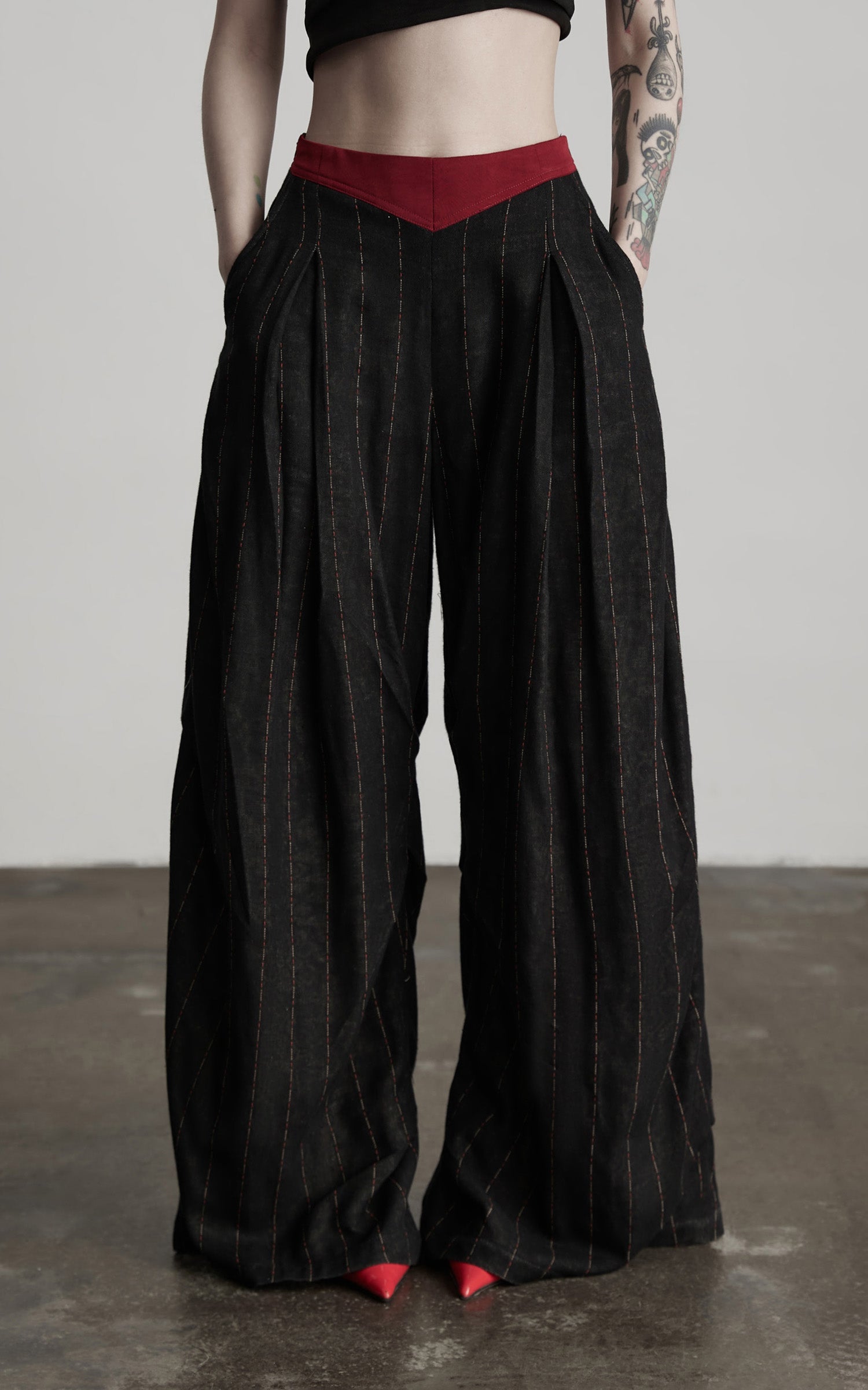 DOINDULGE Deconstructed Pinstripe Wide-Leg Pants with Contrast Waistband