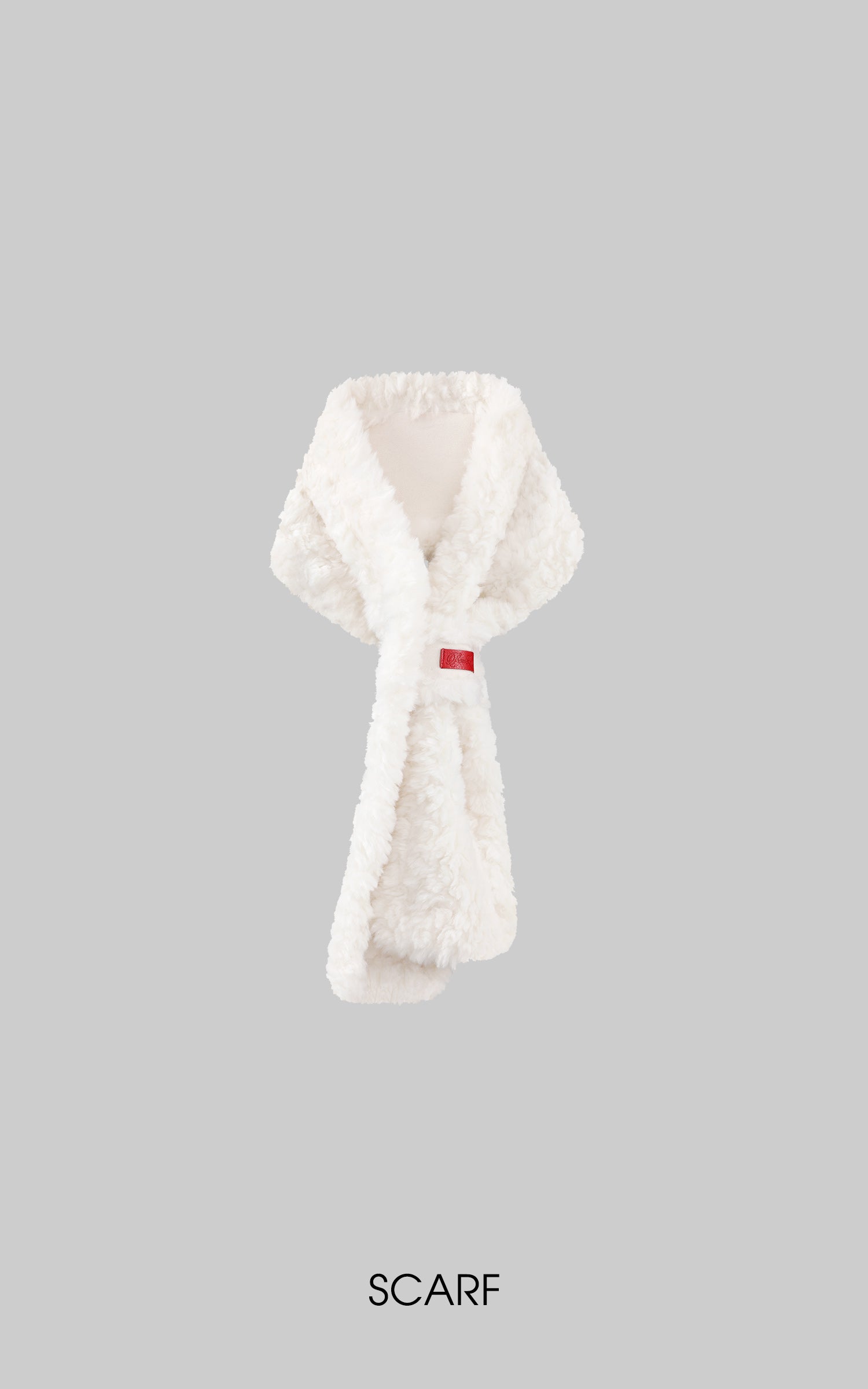 Ensemble 3 pièces : pull ajusté à torsades, short et caraco superposé orné de dentelle