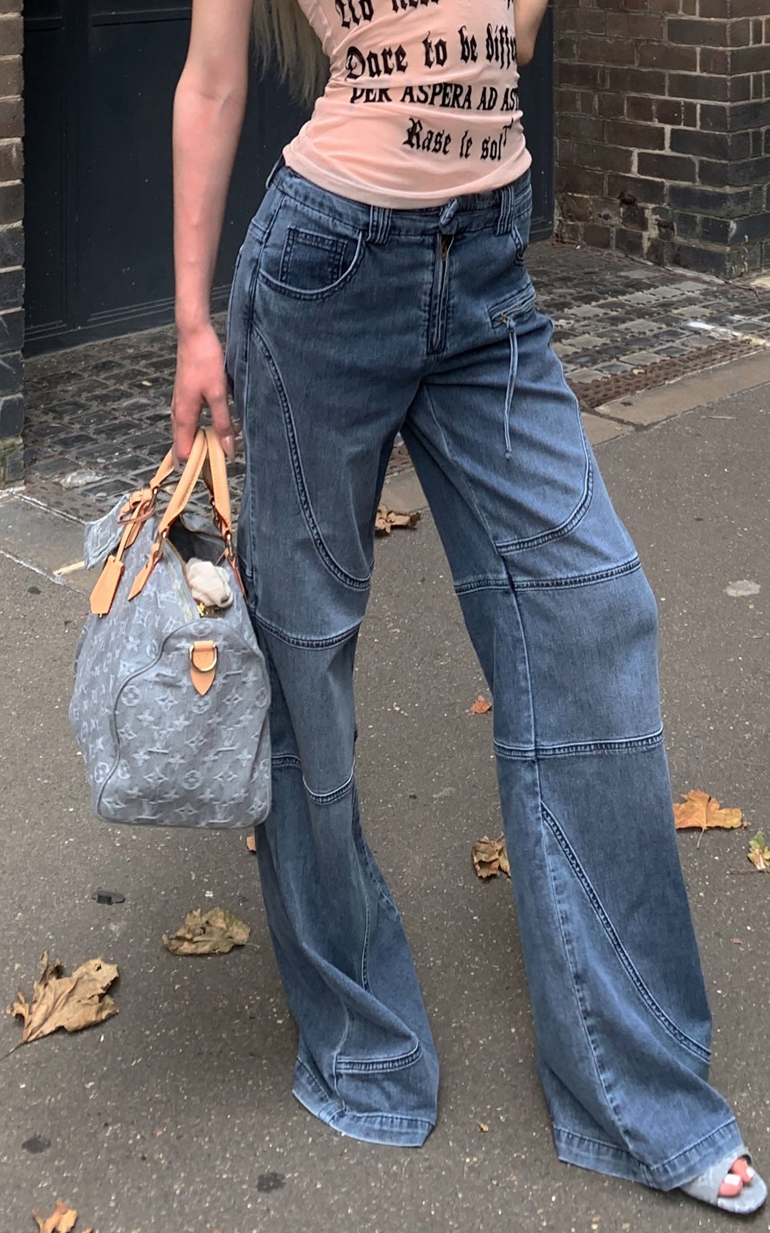 Rase le sol Deconstructed Paneled Straight-Leg Jeans - PINKPARKS