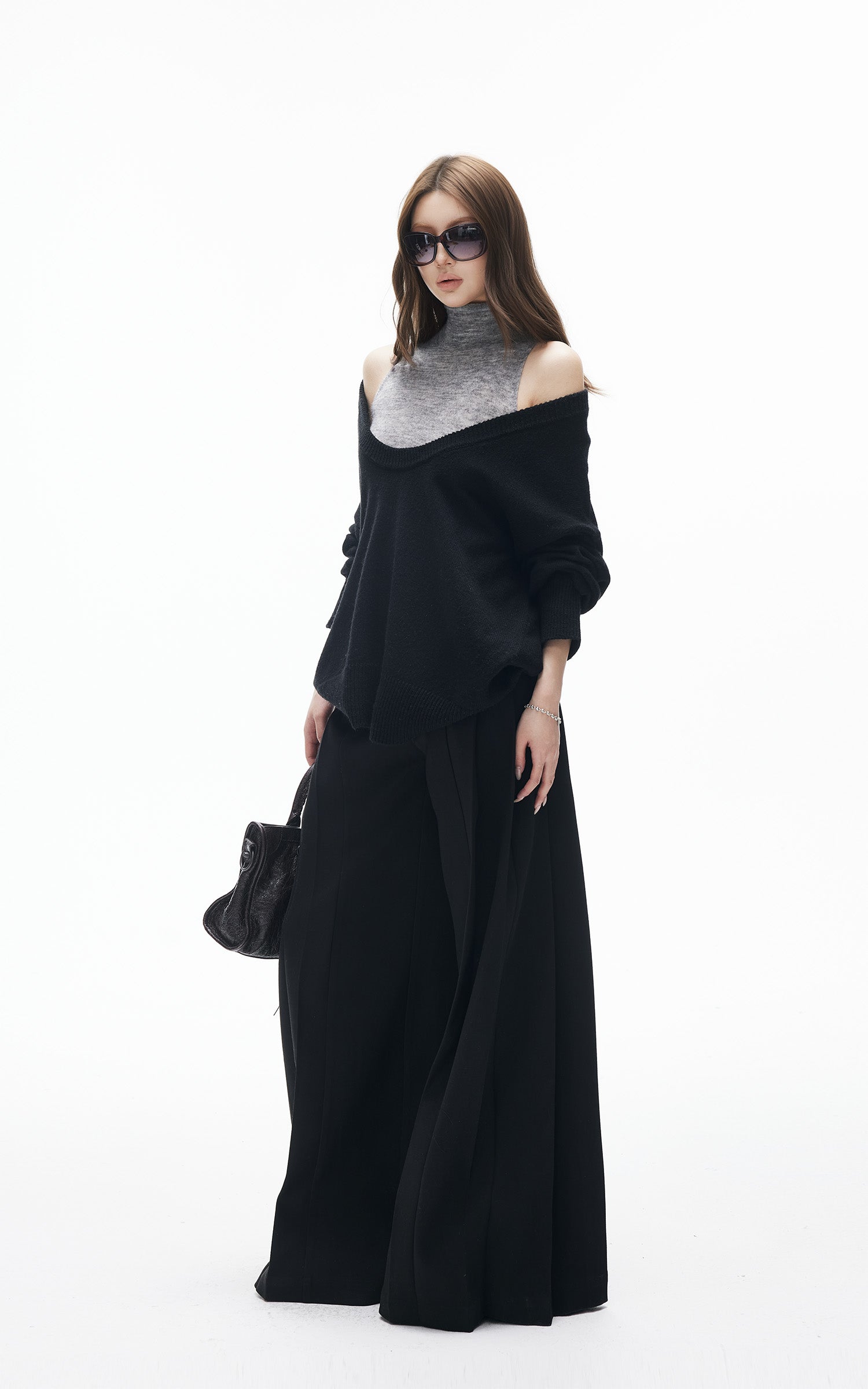 IAMXIAA フィッテッドモックネックニットタンク
