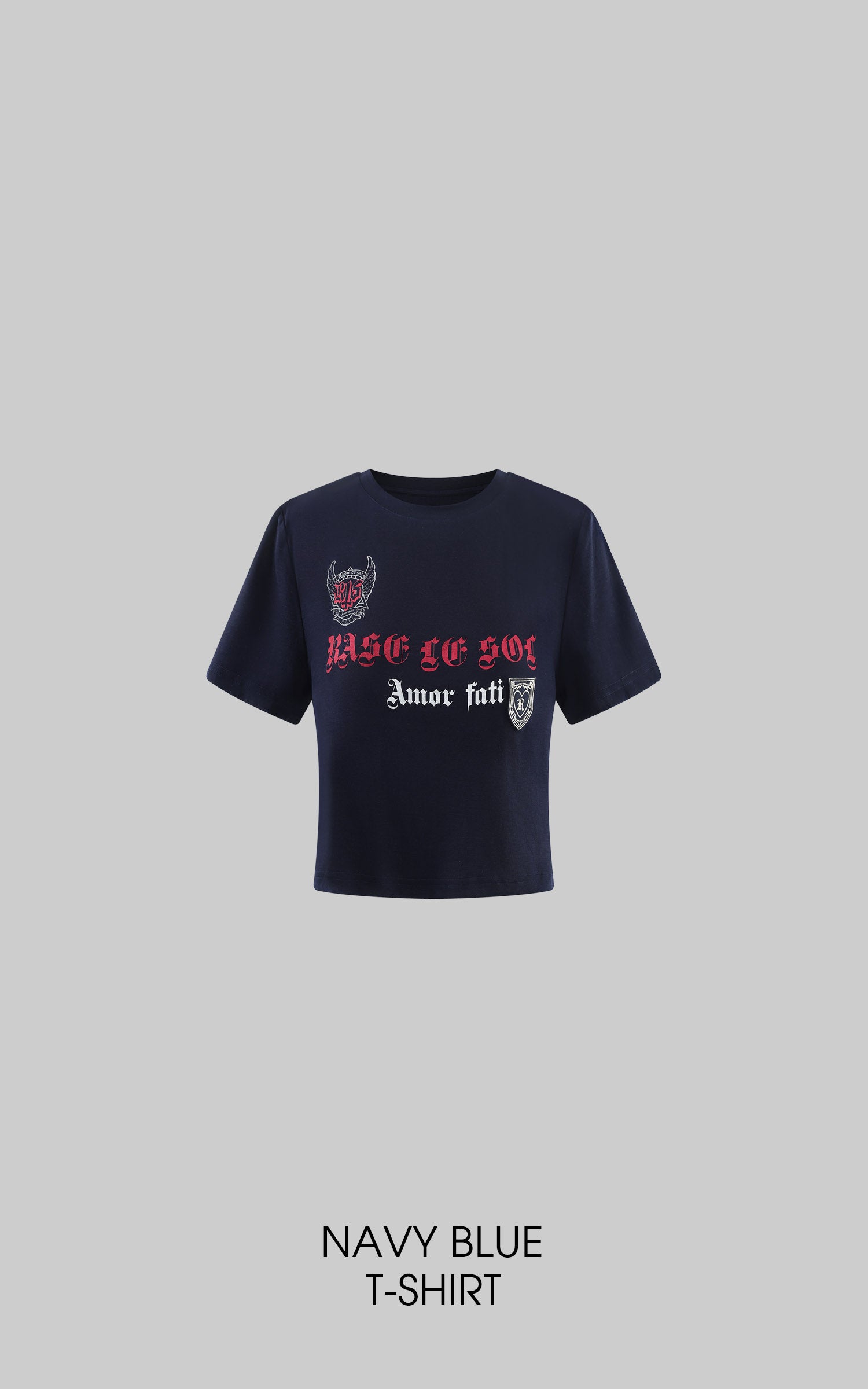 Rase le sol Amor Fati Cropped Graphic T-Shirt