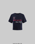 Rase le sol Amor Fati Cropped Graphic T-Shirt