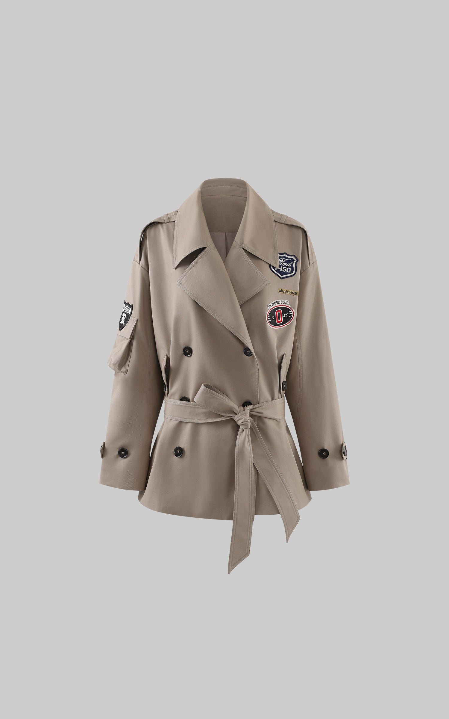 WARDEN EDGE Manteau trench ceinturé à écusson universitaire