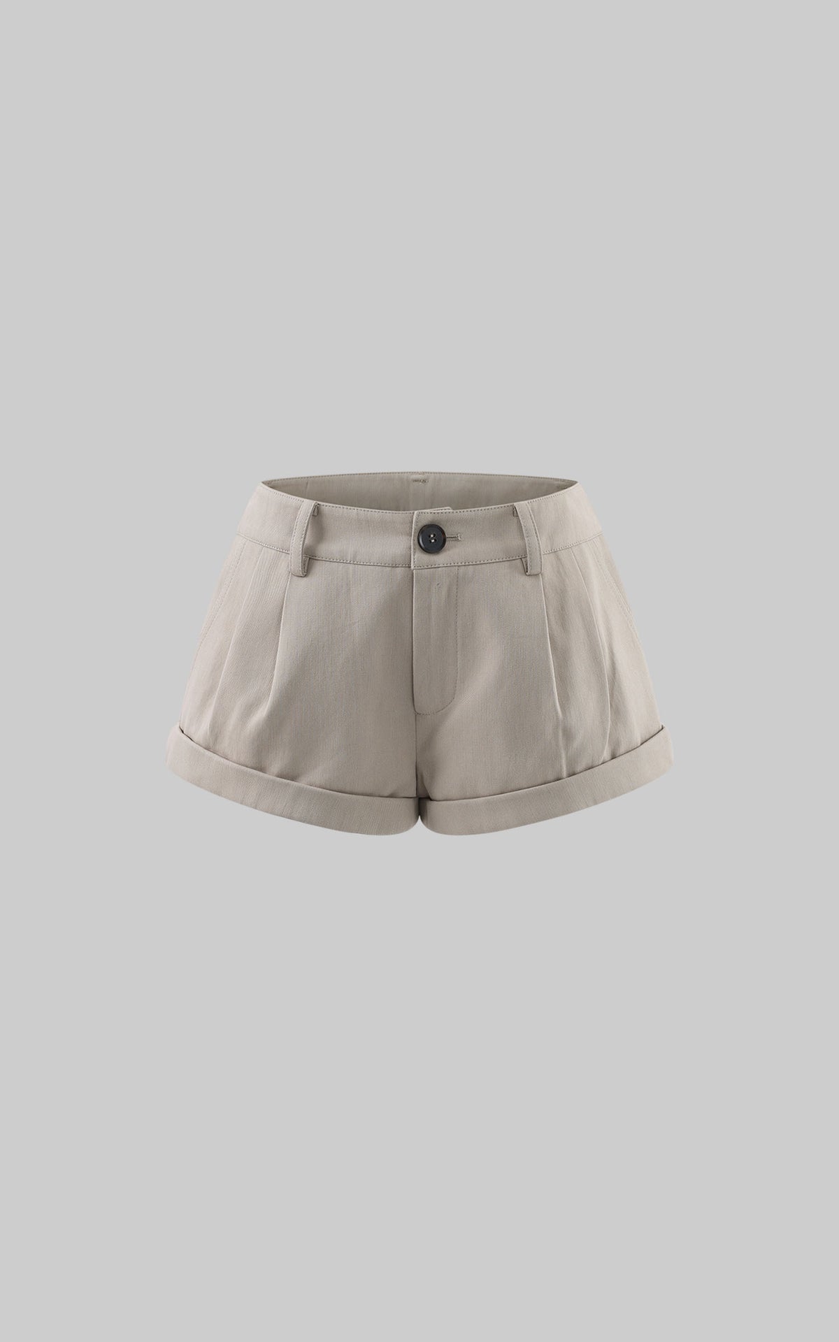 WARDEN EDGE Low-Rise Pleated Cuffed Shorts