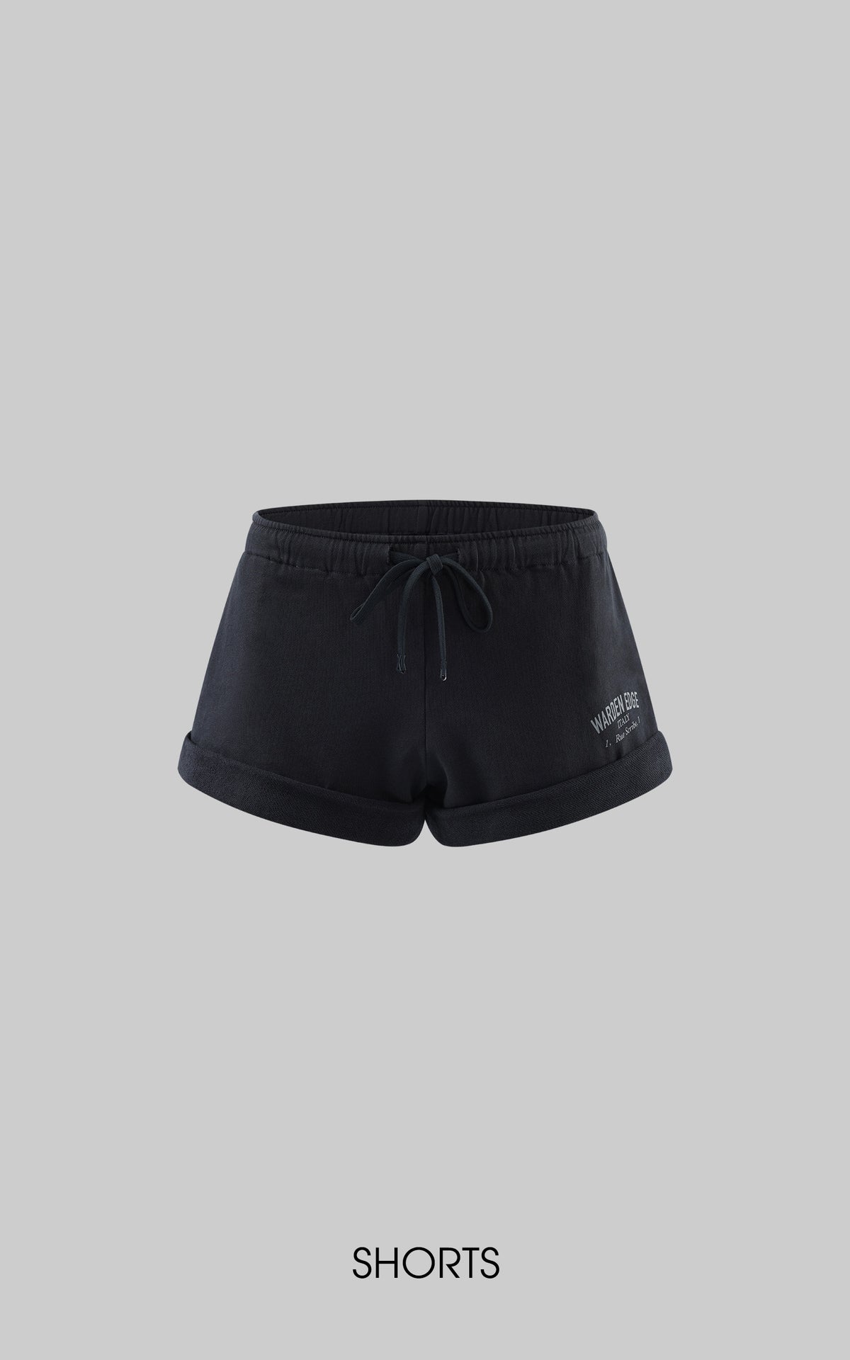WARDEN EDGE Cropped Graphic Hoodie &amp; Shorts Set