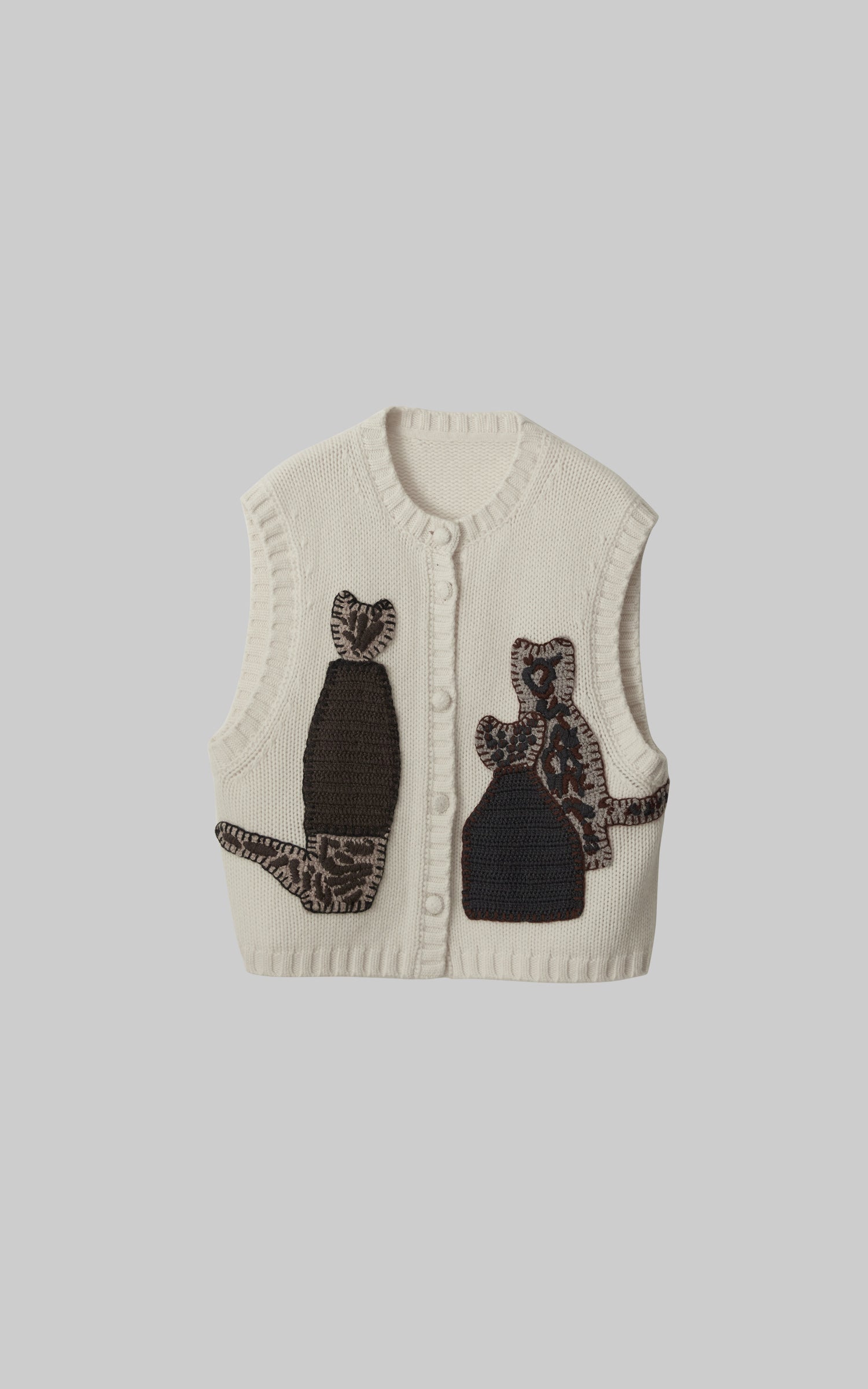 DOINDULGE Hand-Crocheted Pattern Knit Vest