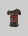 Rase le sol Camo One-Shoulder Graphic Fitted T-Shirt