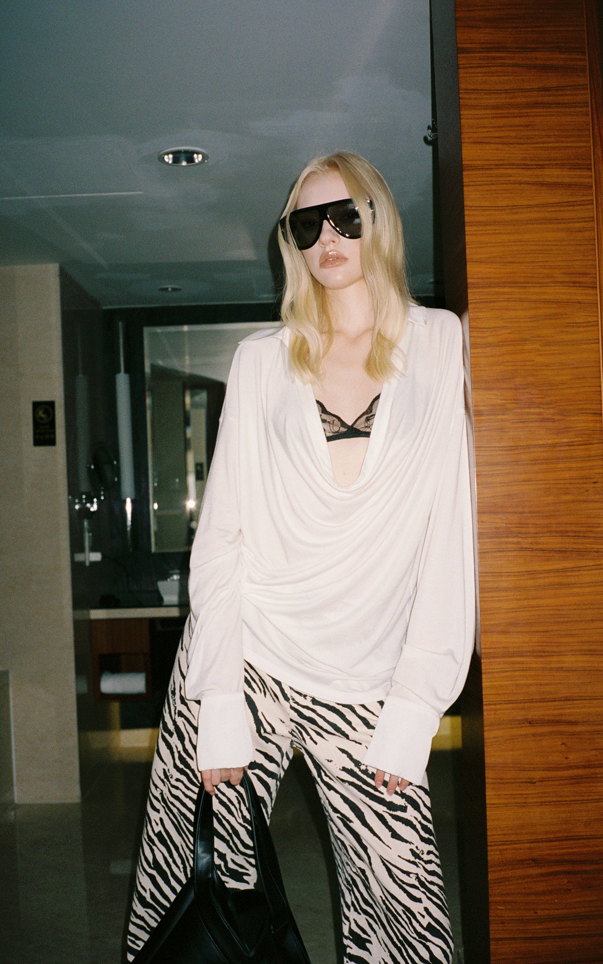 0122stepll Draped Cowl Neck Knit Long Sleeve Top