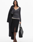 0122stepll Scoop Neck Button-Front Slim-Fit Long Sleeve T-Shirt