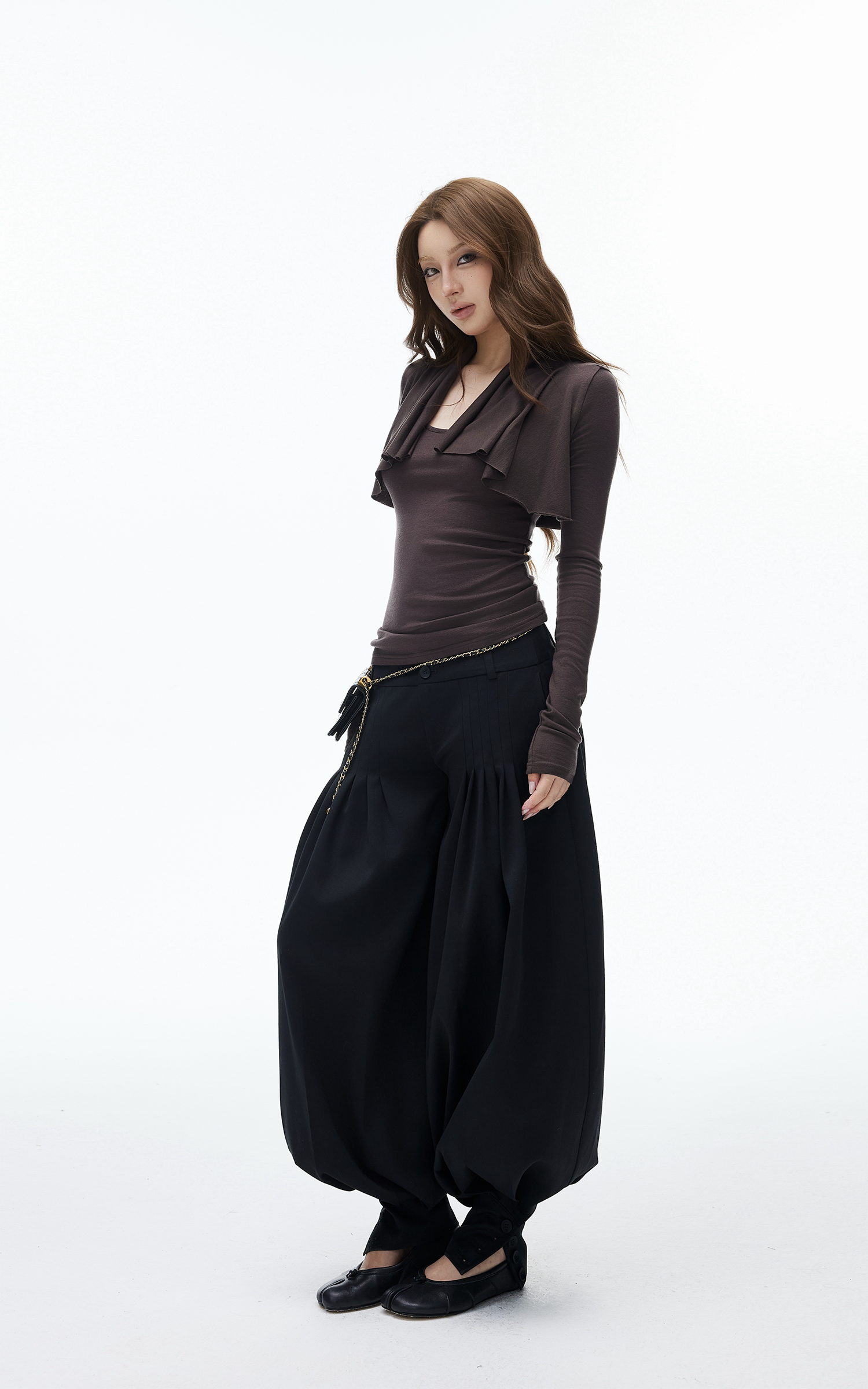 IAMXIAA Fitted Cardigan and Tank Two-Piece Set