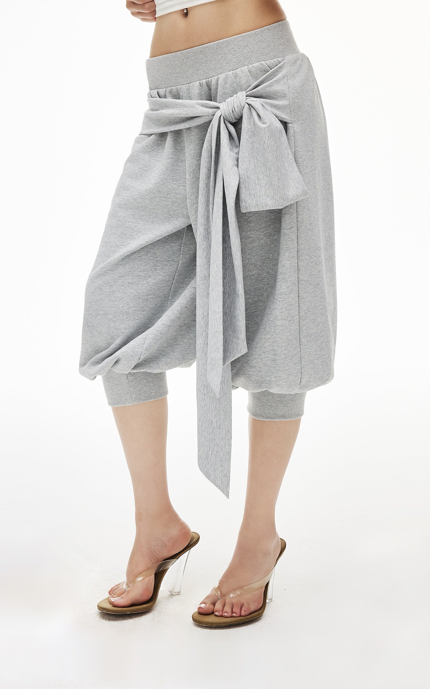 IAMXIAA Draped Tie-Waist Harem Capri Sweatpants