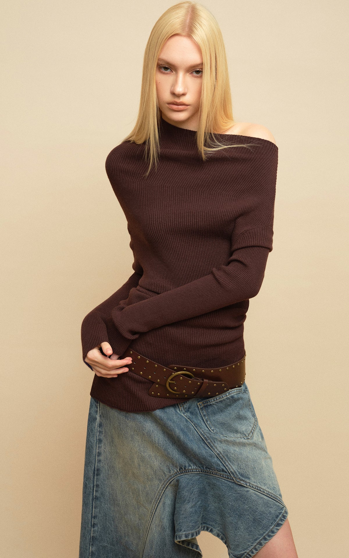 0122stepll Asymmetric Off-Shoulder Ribbed Knit Top