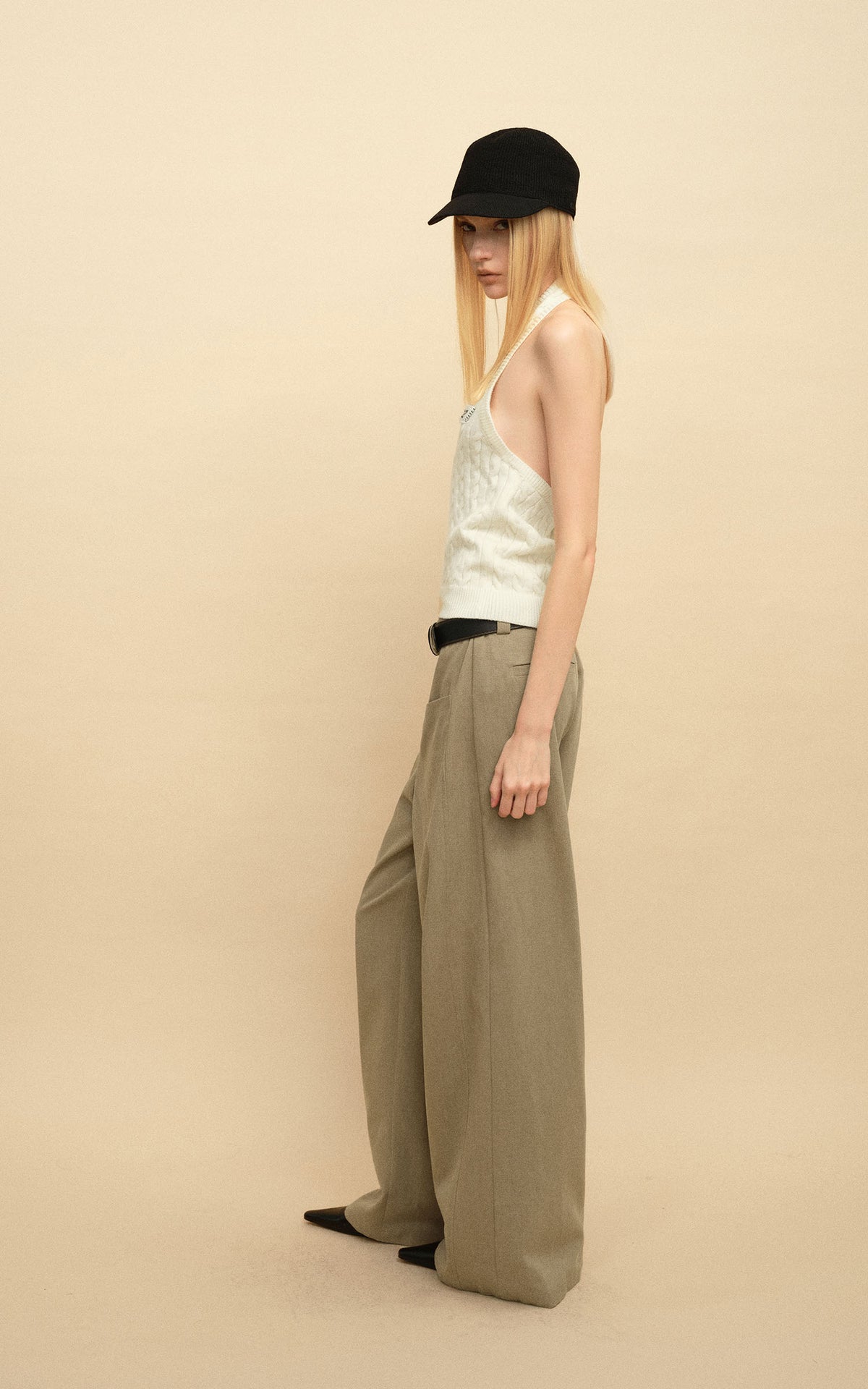 0122stepll Cable Knit Halter Button Vest