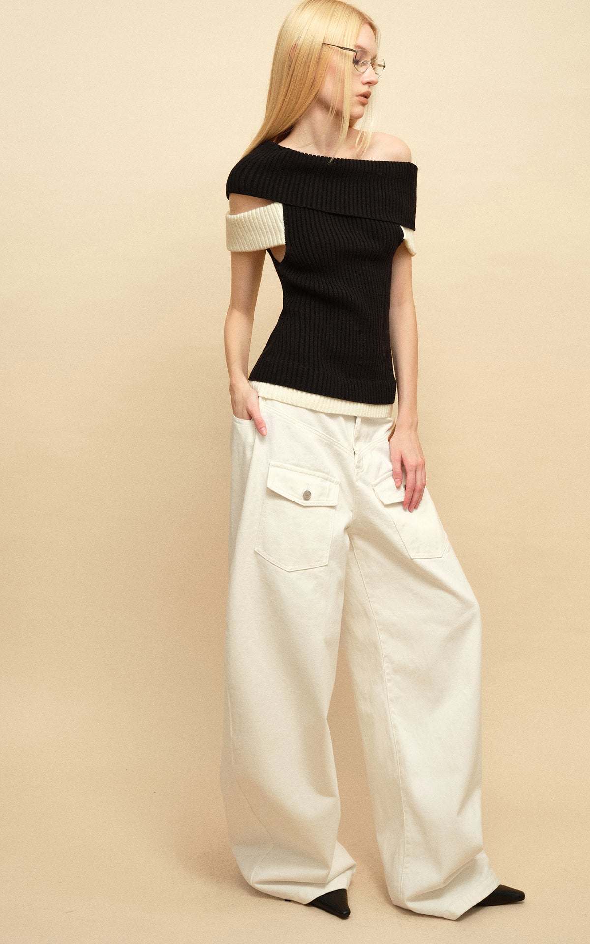 0122stepll Contrast Deconstructed Off-Shoulder Knit Top