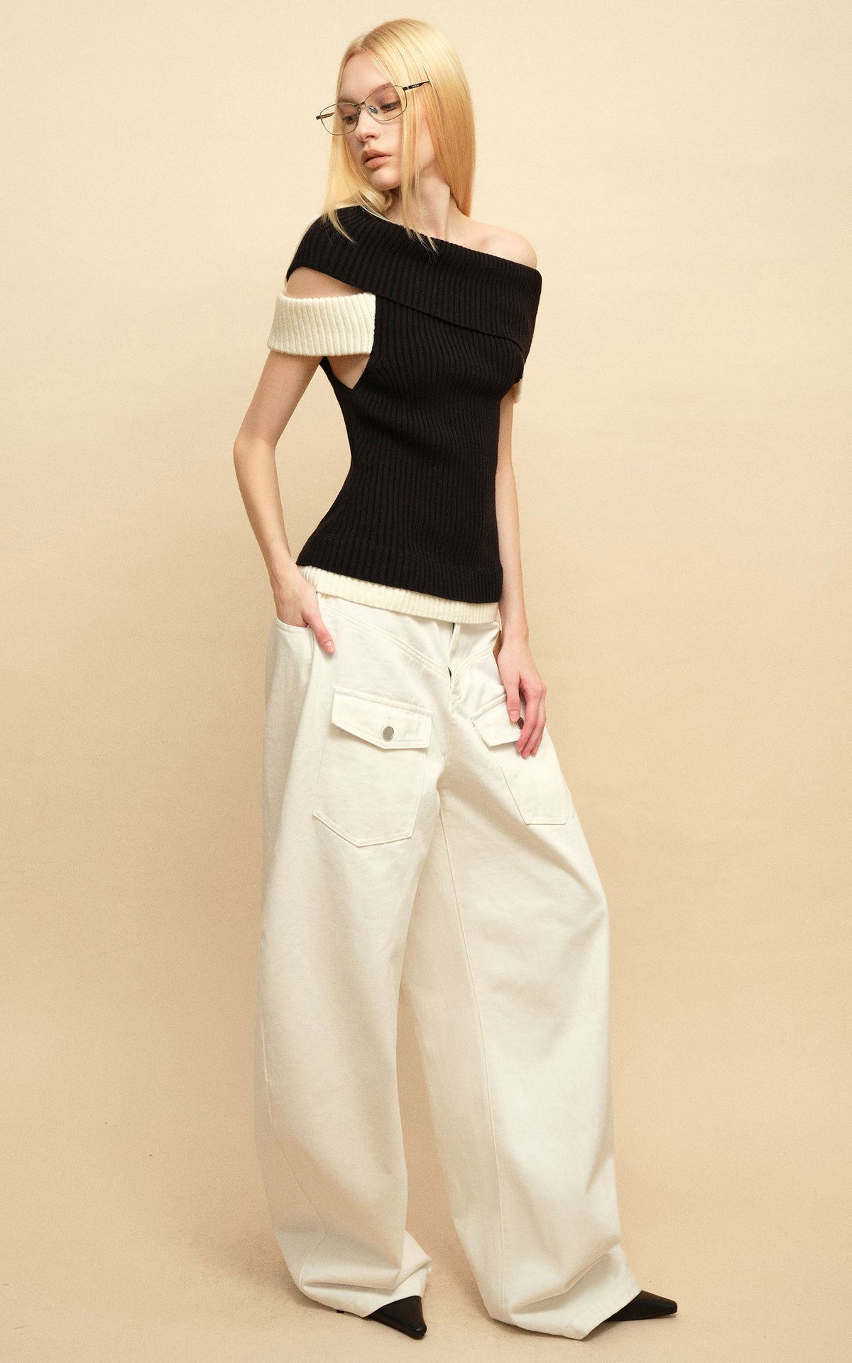 0122stepll Contrast Deconstructed Off-Shoulder Knit Top