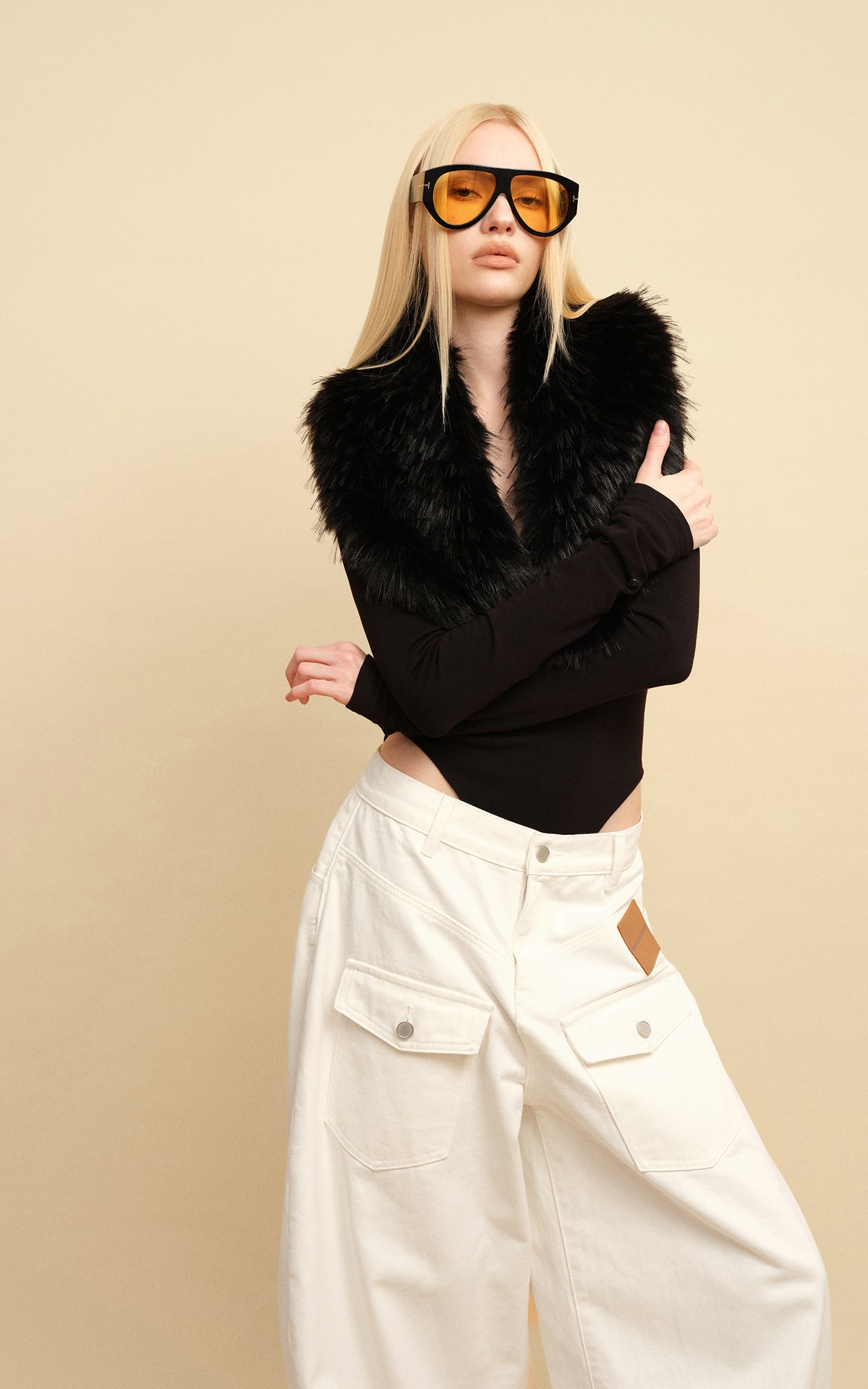 0122stepll Faux Fur Collar Plunge Bodysuit