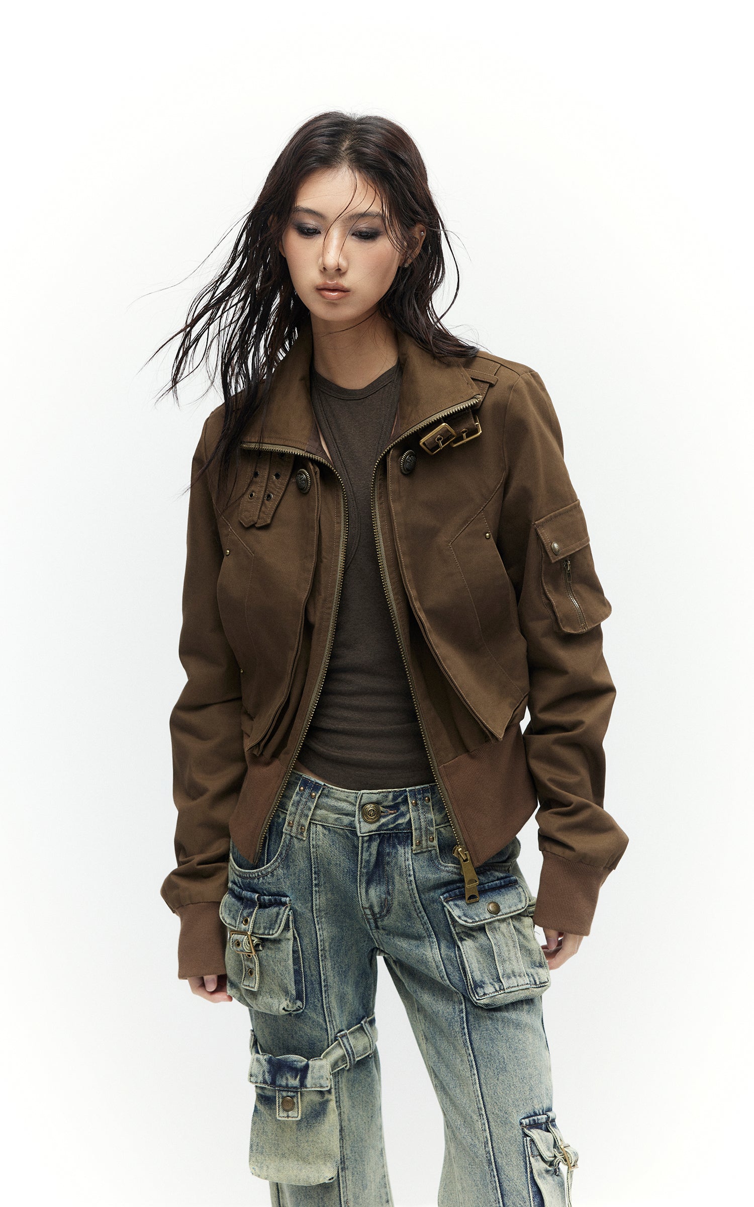 Low pixel Studded Buckle Collar Cropped Jacket