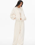 0122stepll Ensemble trois pièces : veste zippée en polaire, t-shirt ajusté et pantalon large