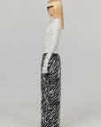 0122stepll Sculpted Scoop Neck Notch Long Sleeve Fitted Top