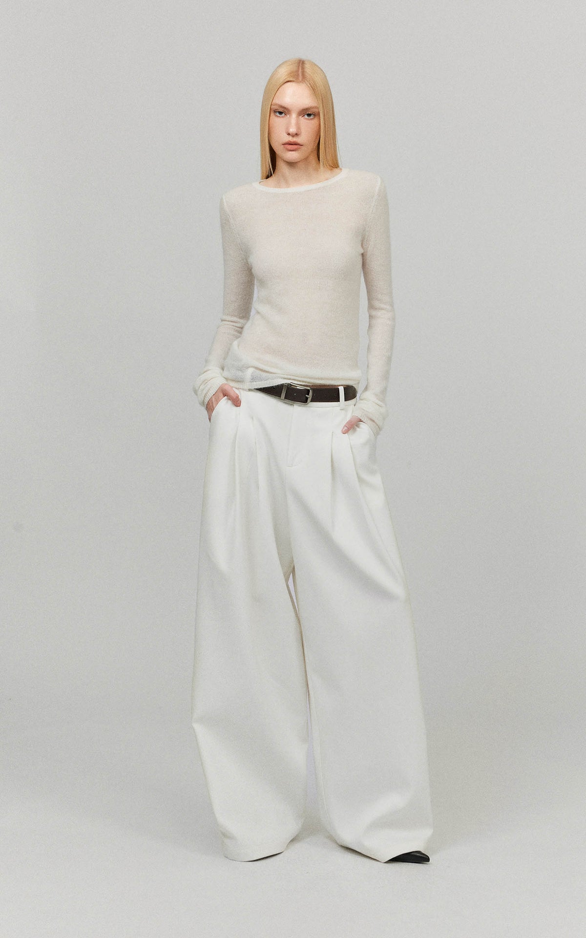 0122stepll Sheer Mohair Slim Long Sleeve Knit Top