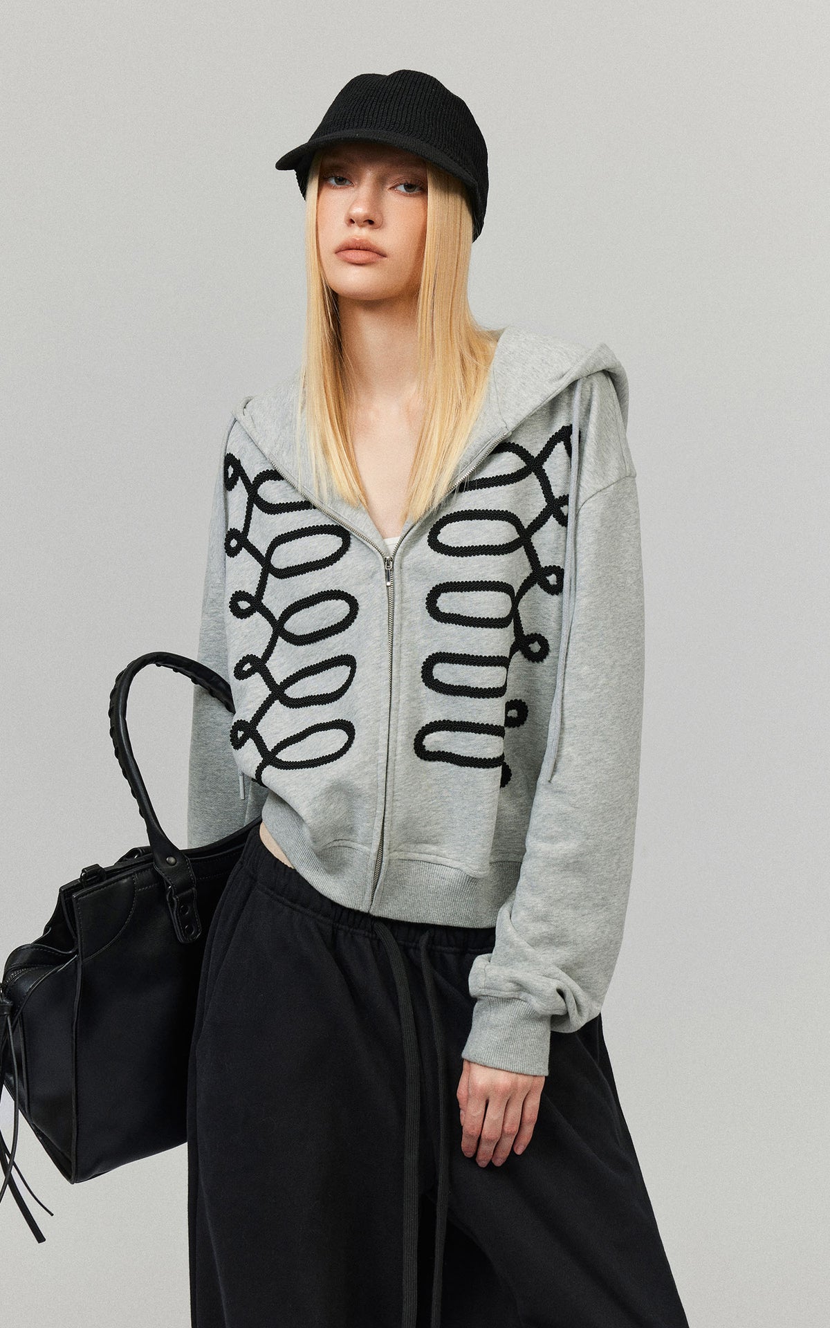 0122stepll Braided Loop Graphic Cropped Zip-Up Hoodie