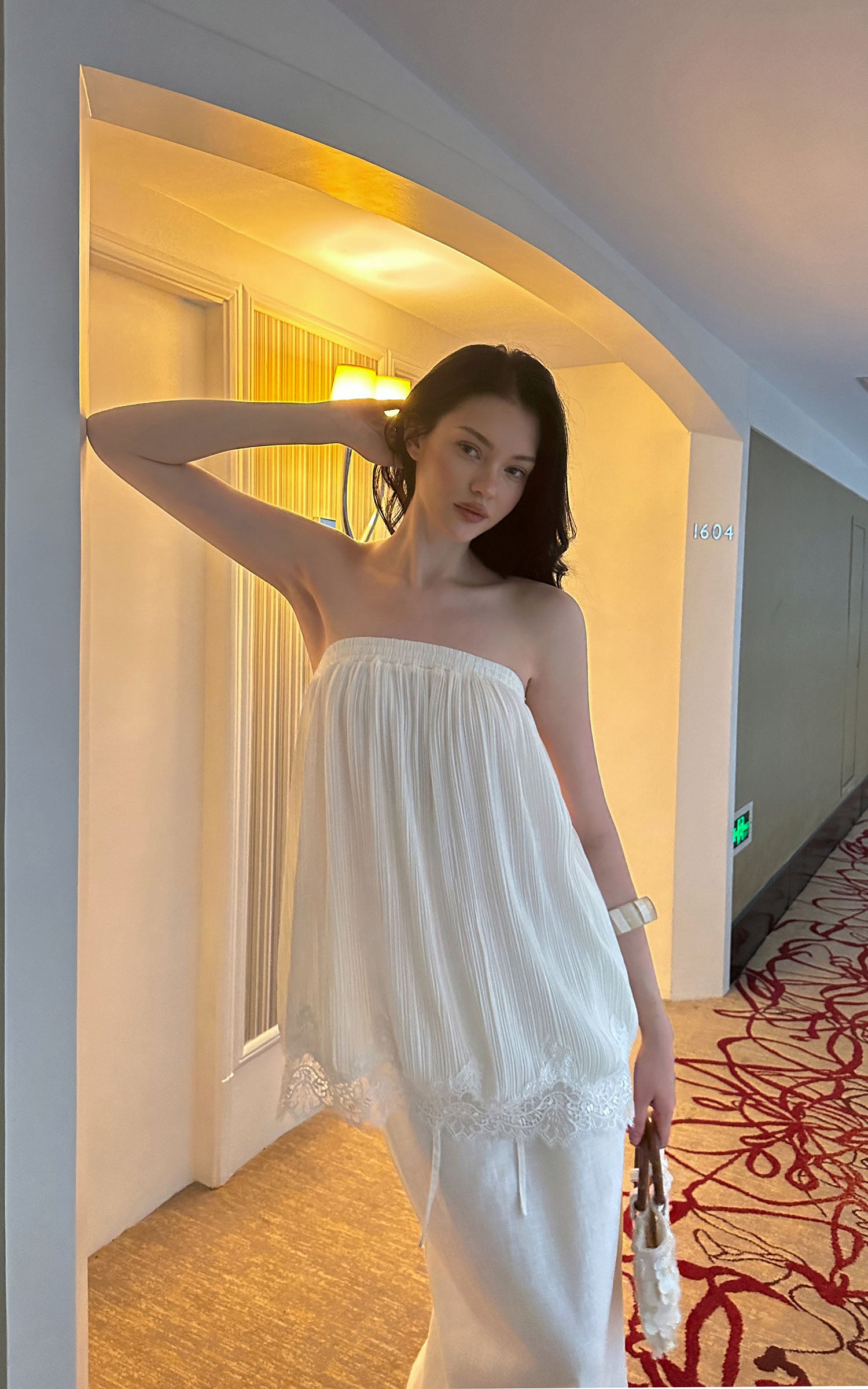 0122stepll Pleated Tube Top &amp; Long Skirt Set