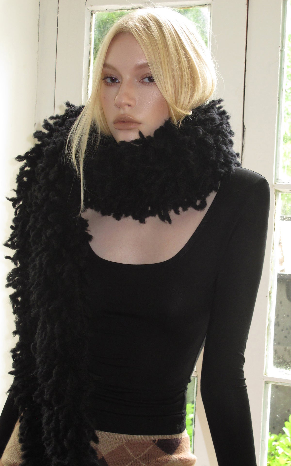 0122stepll Scoop Neck Thumbhole Long Sleeve Top